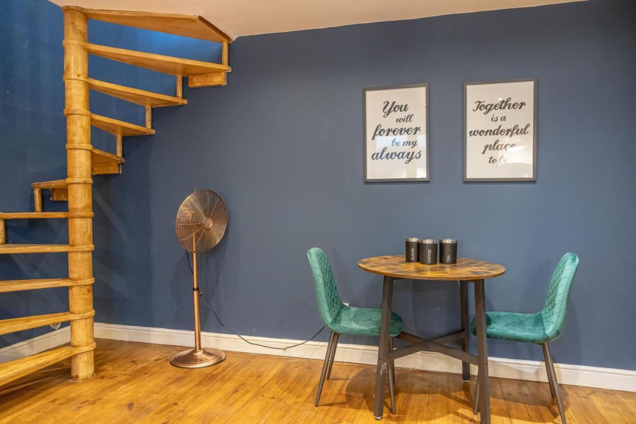 Cosy And Quirky 1 Bedroom Flat With Small Court Yard Next To Brighton Seafront Екстер'єр фото
